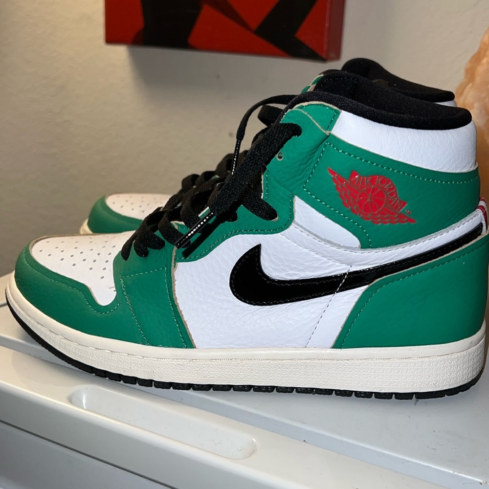 Jordan 1 retro high lucky green